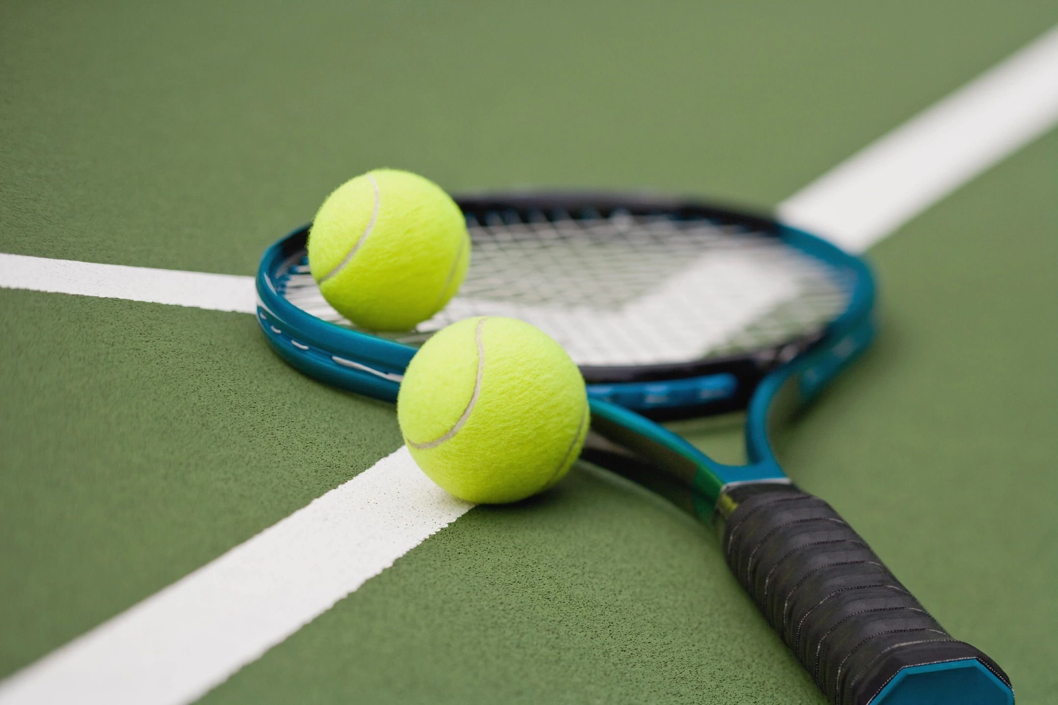 Adaptive tennis instruction